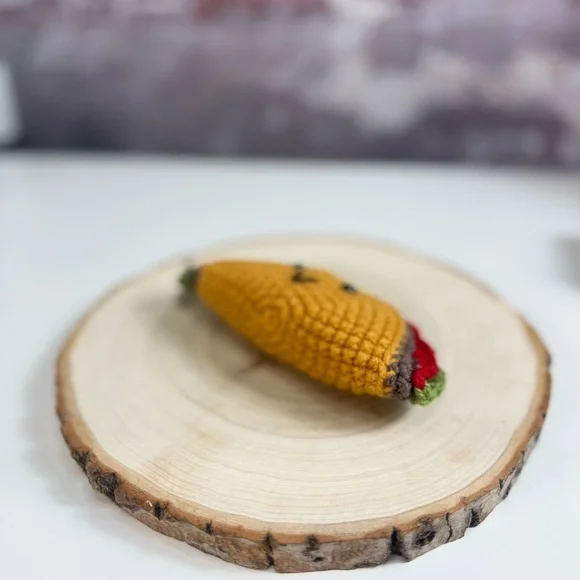 Handcrafted Taco Keychain Crochet Amigurumi - Picture 11 of 11